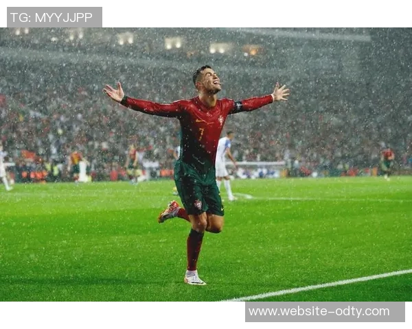 世界杯官推发布42队海报无C罗引发热议已删除原贴引关注 世界杯官推发布42队海报无C罗引发热议已删除原贴引关注